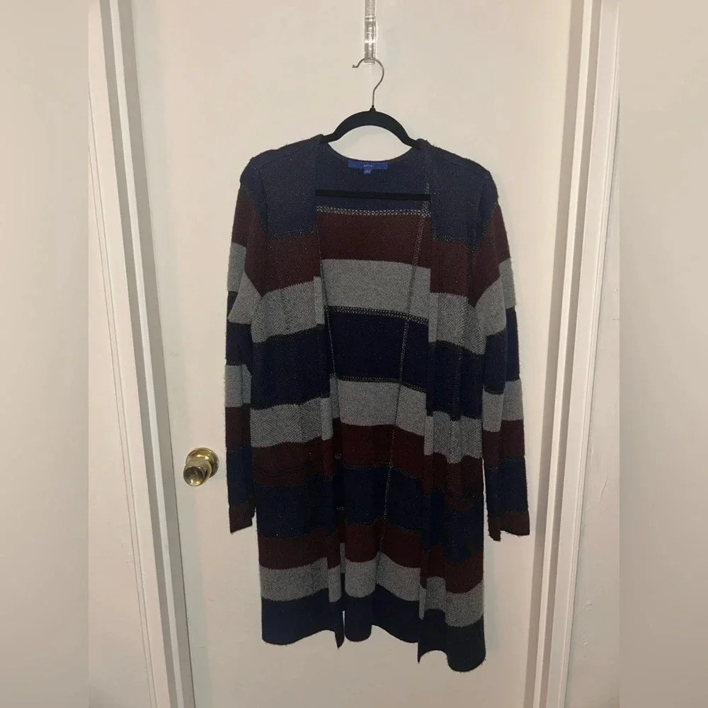 😍Apt 9 size large long cardigan 😍